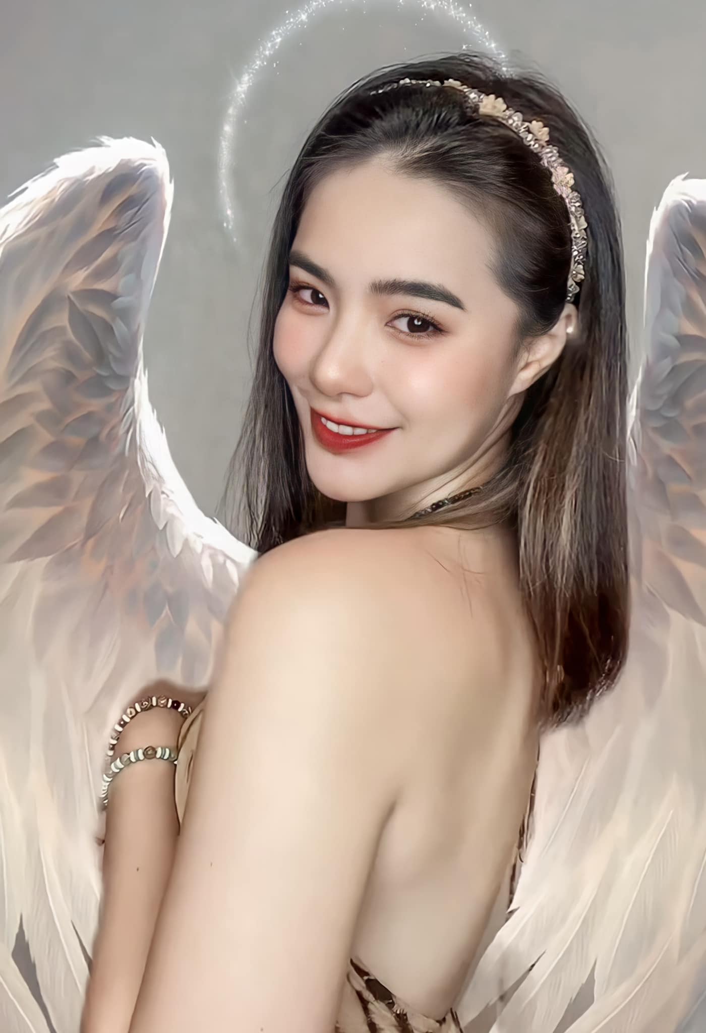 น้องมีนตรา 34